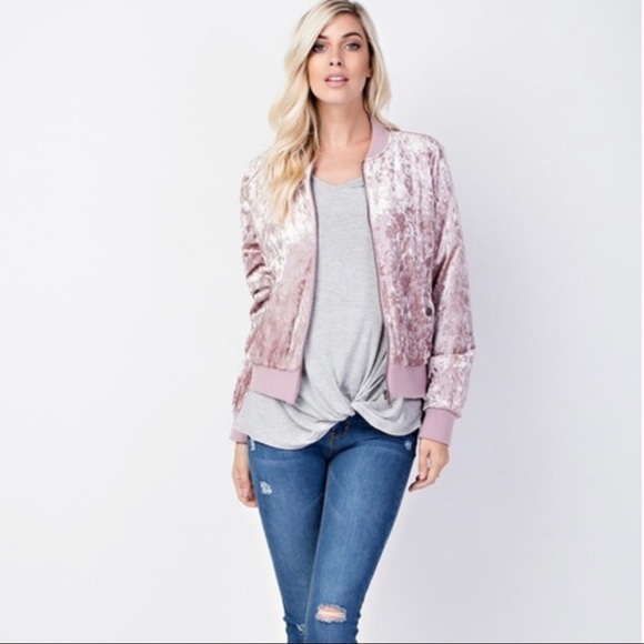 Jade & Ivory Jackets & Blazers - BOGO Jade & Ivory Pink Velvet Quilted Bomber 🎉HP